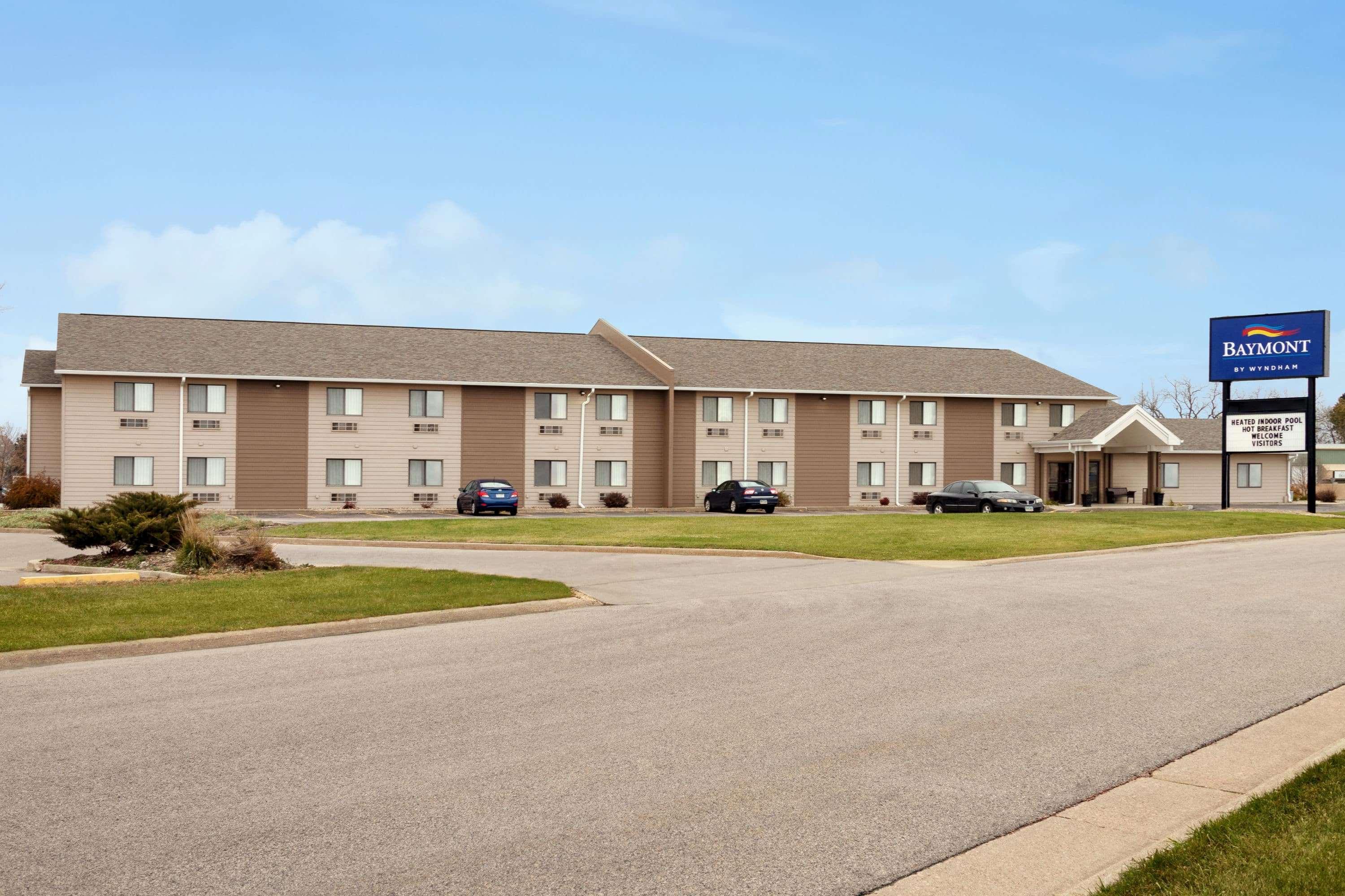Baymont By Wyndham Sioux Falls North,I-29,Russell St, Airport Exterior foto