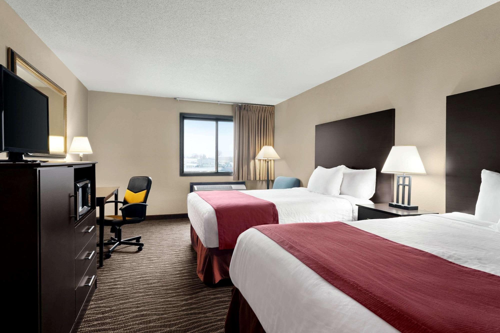 Baymont By Wyndham Sioux Falls North,I-29,Russell St, Airport Exterior foto
