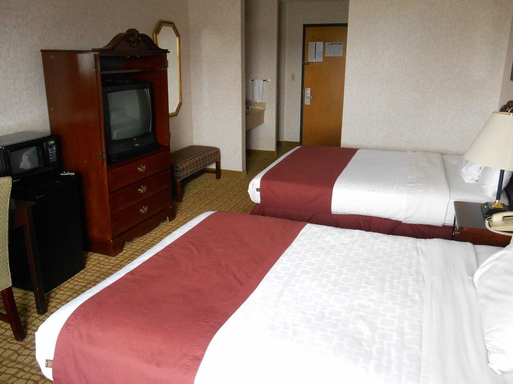 Baymont By Wyndham Sioux Falls North,I-29,Russell St, Airport Exterior foto