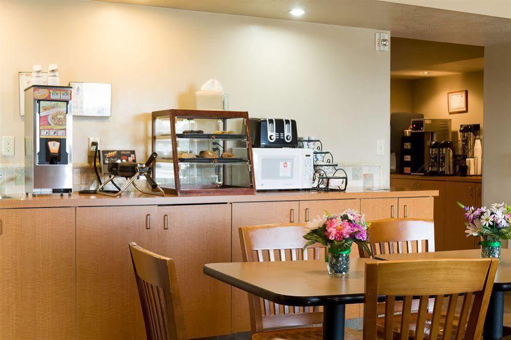 Baymont By Wyndham Sioux Falls North,I-29,Russell St, Airport Exterior foto