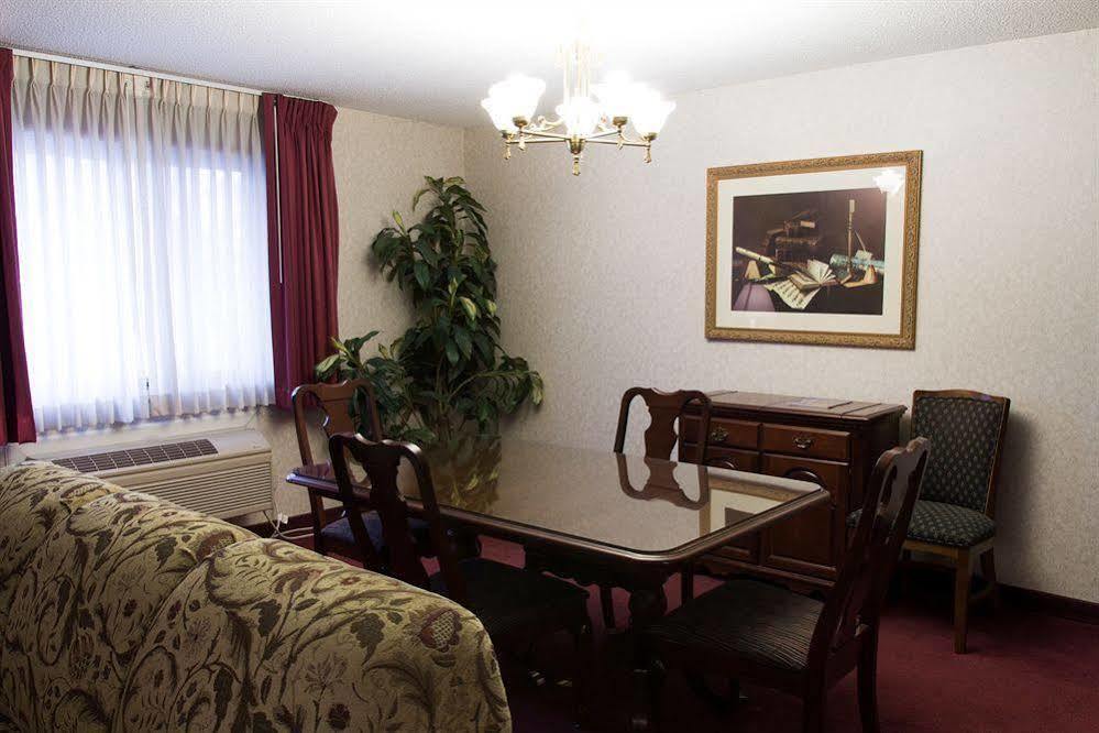 Baymont By Wyndham Sioux Falls North,I-29,Russell St, Airport Exterior foto