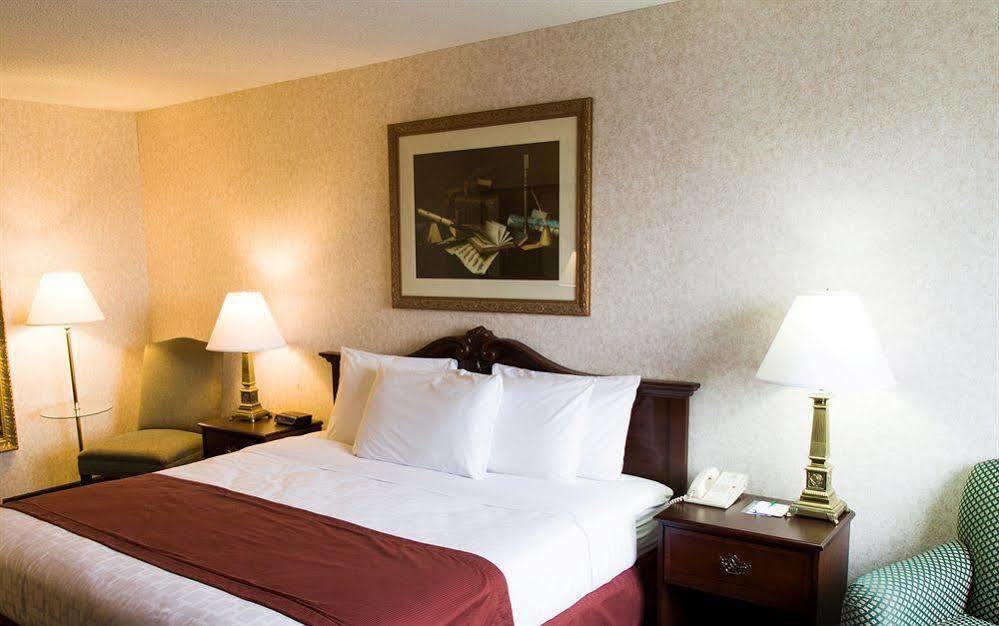 Baymont By Wyndham Sioux Falls North,I-29,Russell St, Airport Exterior foto