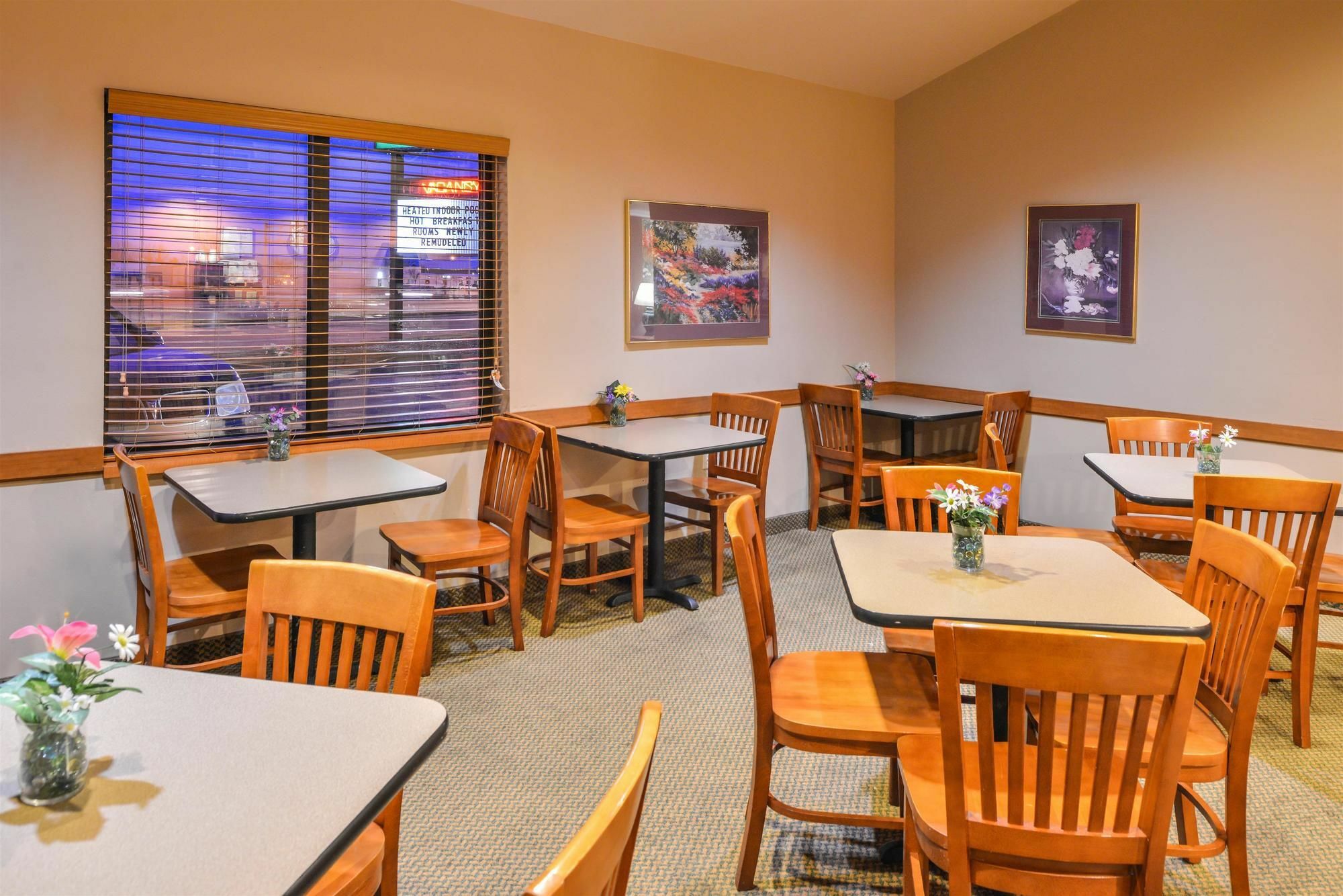 Baymont By Wyndham Sioux Falls North,I-29,Russell St, Airport Exterior foto