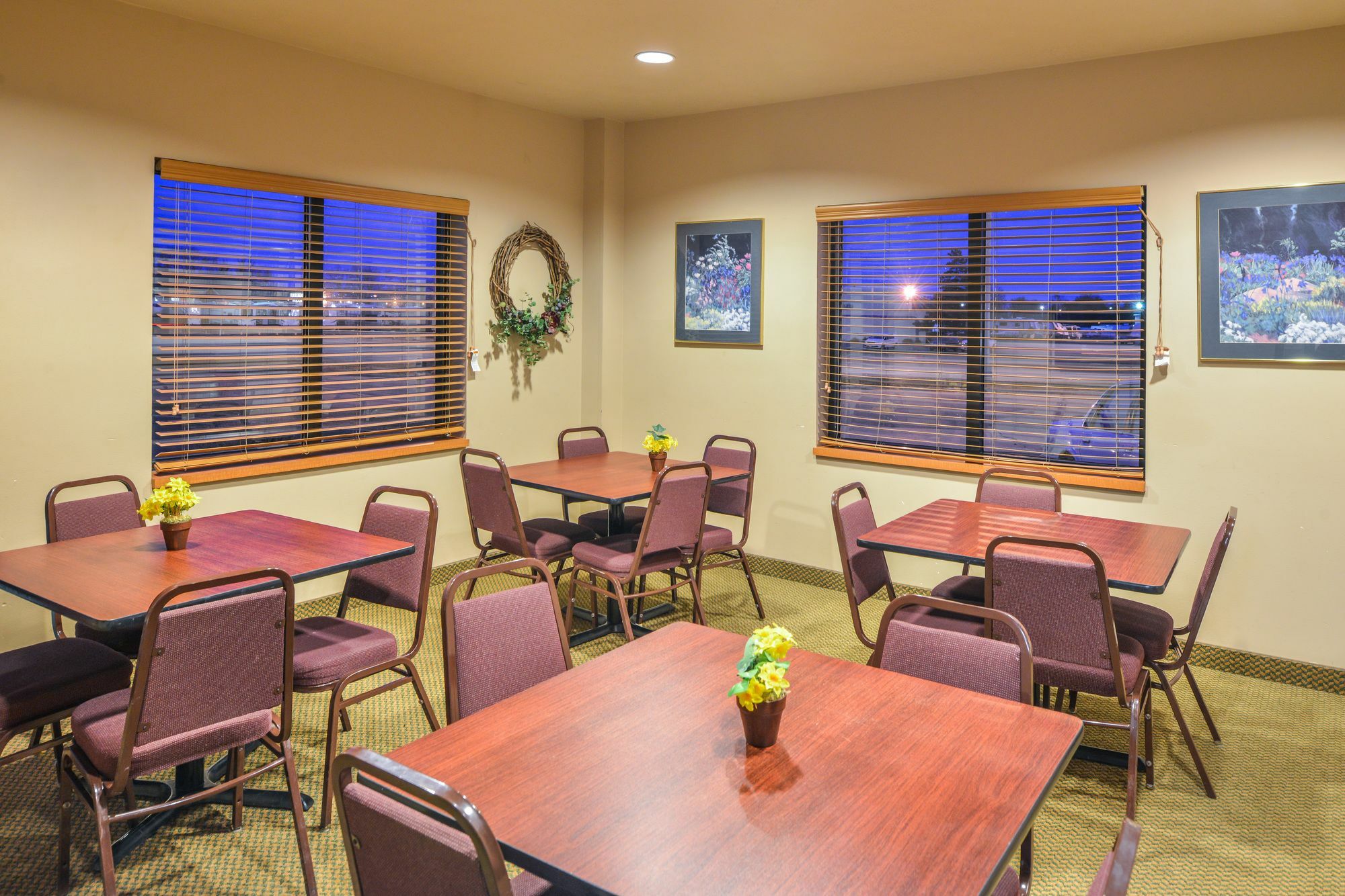 Baymont By Wyndham Sioux Falls North,I-29,Russell St, Airport Exterior foto