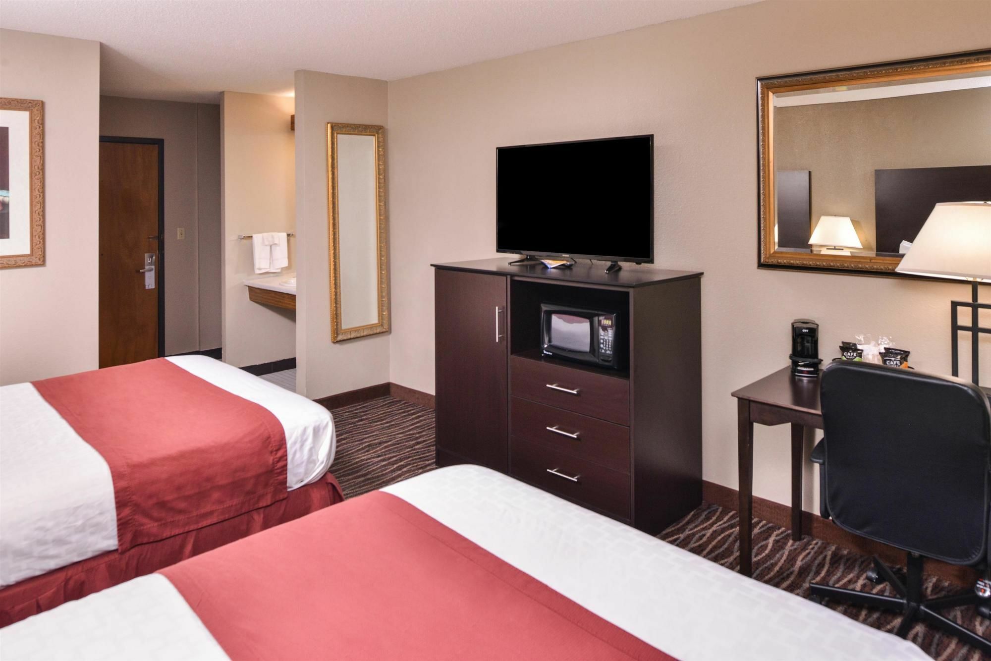 Baymont By Wyndham Sioux Falls North,I-29,Russell St, Airport Exterior foto
